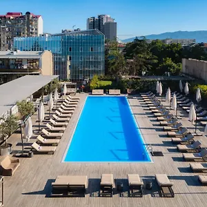 - By Ihg Otel