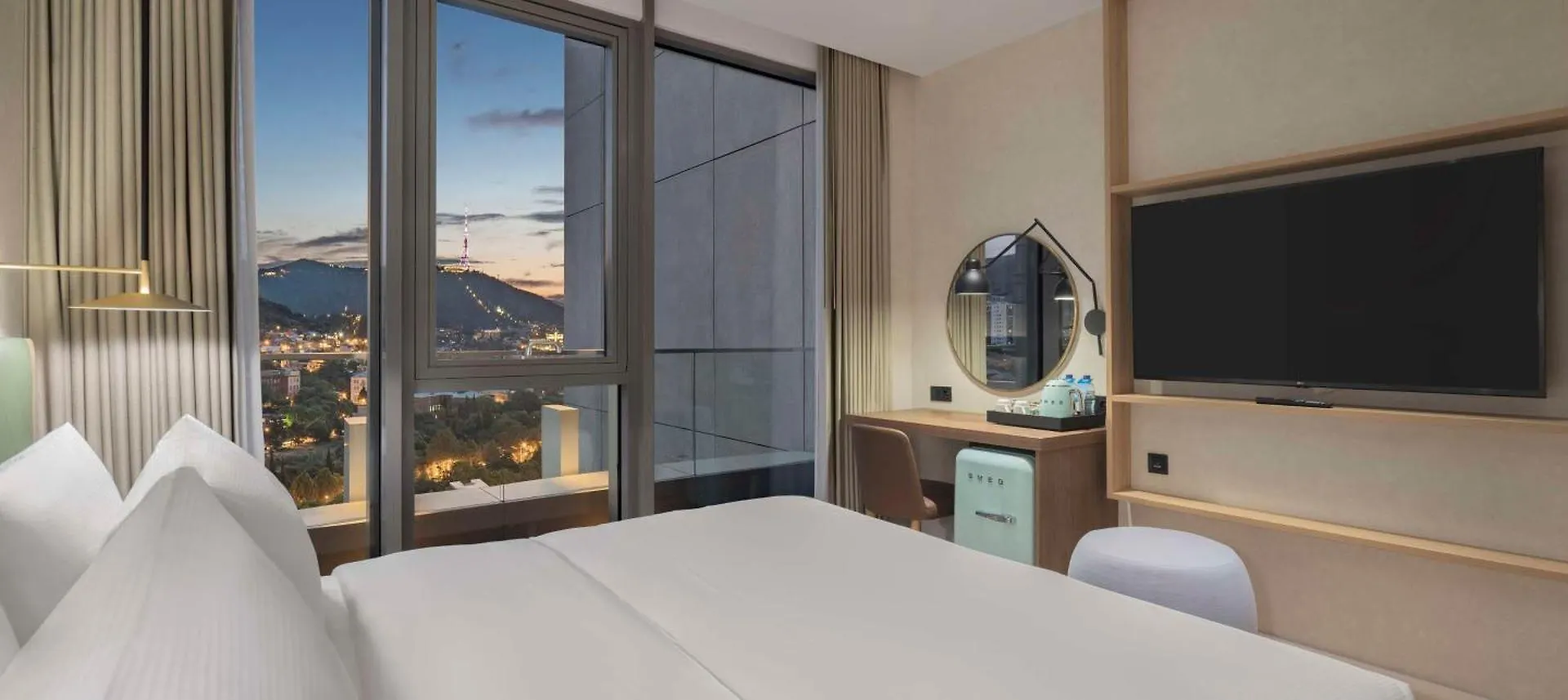 Hilton Garden Inn Tbilisi Riverview 4*,  Gruzie